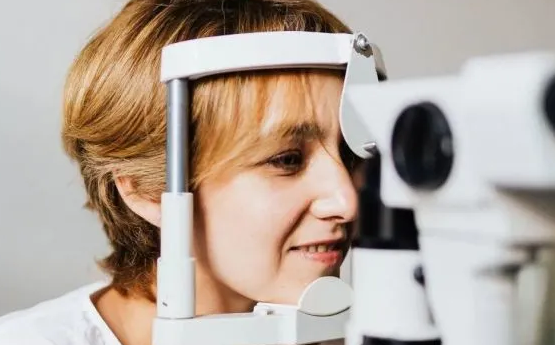 什么是醫(yī)學驗光配鏡？醫(yī)學驗光和普通驗光有什么區(qū)別？